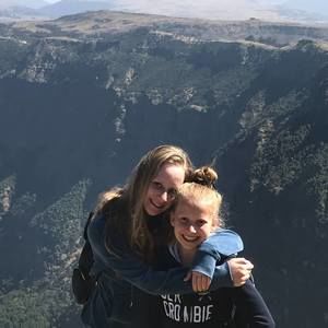 Meet your Posher, Isabelle